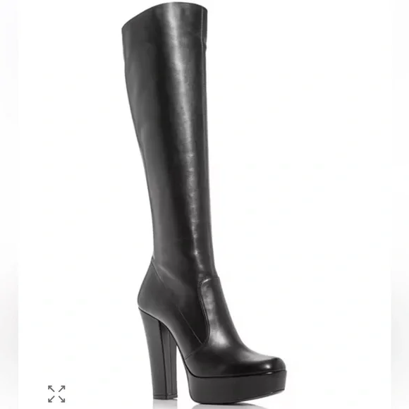Saint Laurent Black Boots - Picture 1 of 8